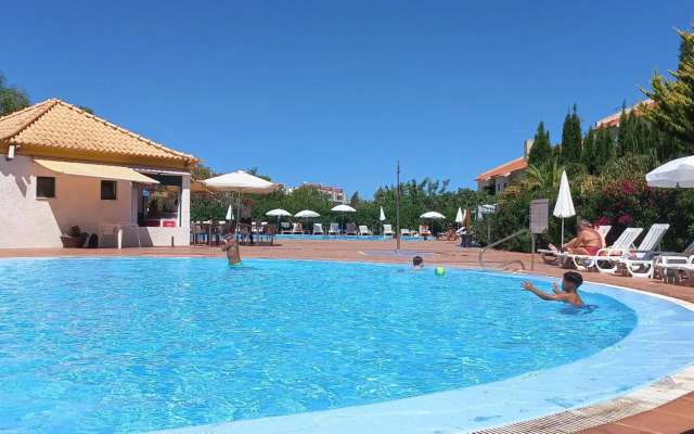sunny apartment with sea view