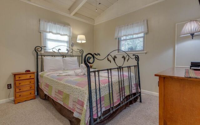 Bear View Chalet by Jackson Mountain Homes