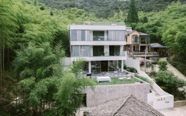 Luli Villa