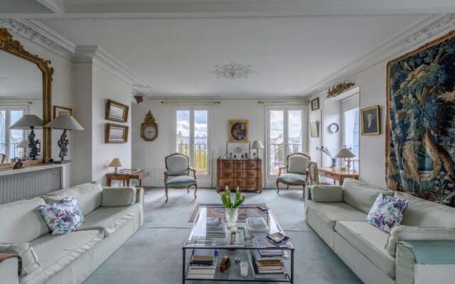 Luxury Apartment on the Ile de la Cité