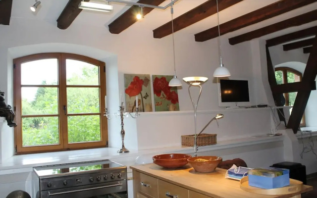 Gutshaus in Gressow mit Teich