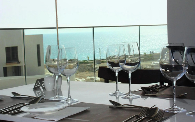 Gold Lagoon Kosher Hotel