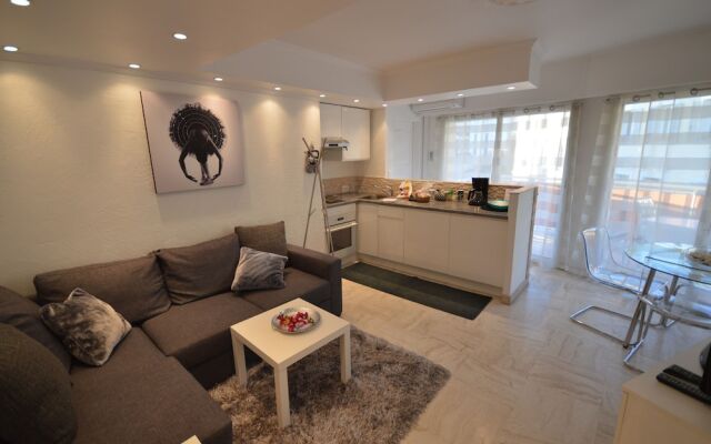 Elegant one-bedroom flat MarieAntoinette