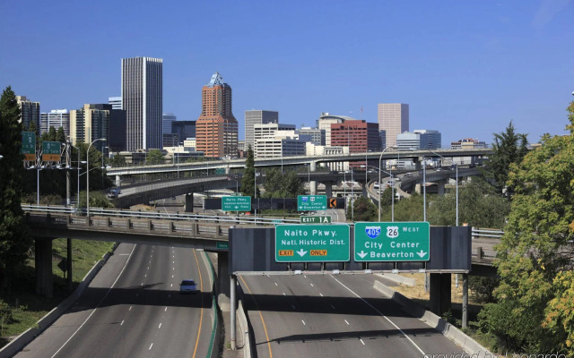 Courtyard Portland Downtown/Convention Center