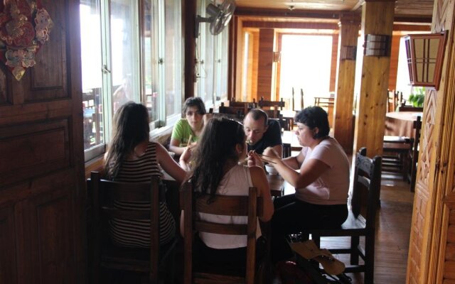 Liqing Hotel