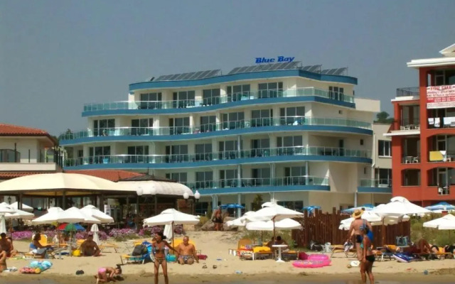 Хотел Блу Бей, Първа линия, Слънчев бряг