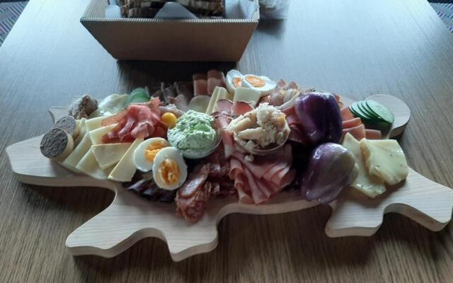 Fruhstuckspension Bischof I D Wiesen