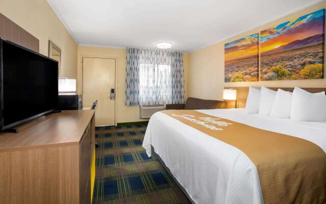 Days Inn by Wyndham Alamogordo