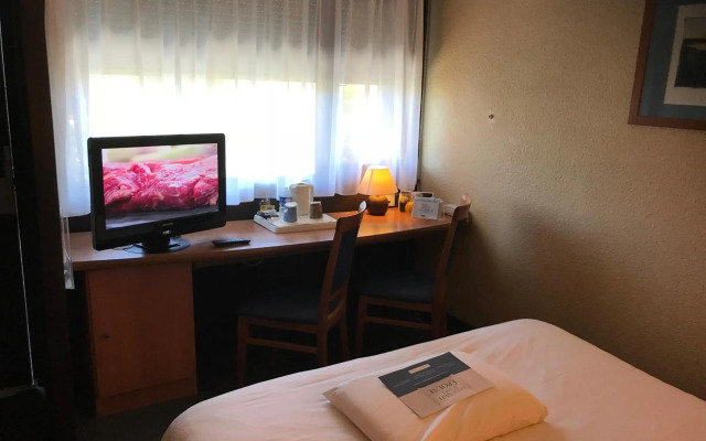 Kyriad Tarbes Odos