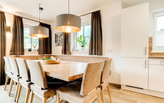 Luxurious Chalet With Sauna on Sunny Slopes in Mühlbach