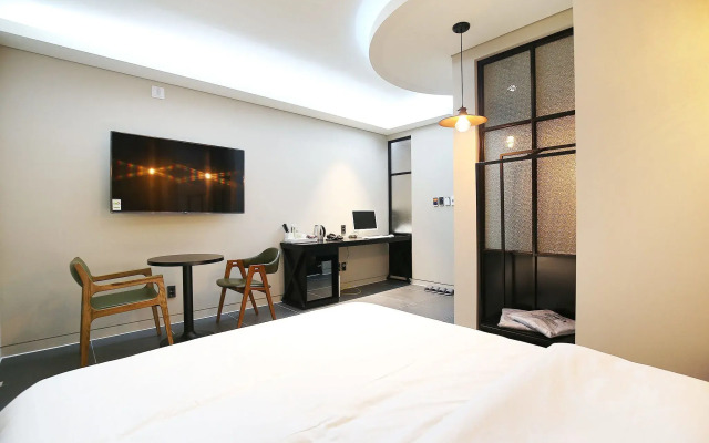 Cheongju Hotel Smart