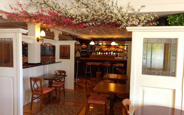 Killarney Court Hotel