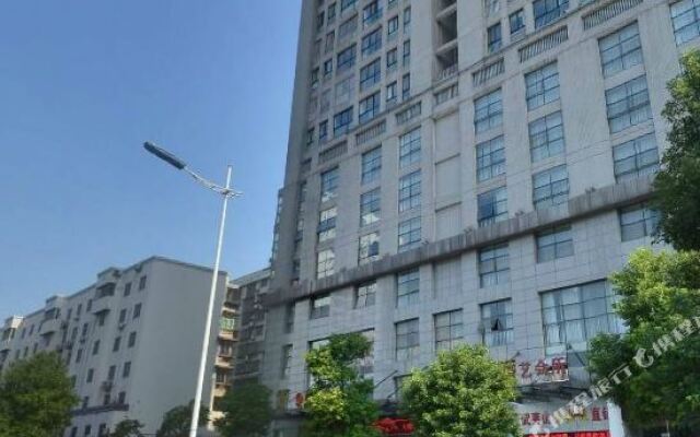 9581 Business Hotel