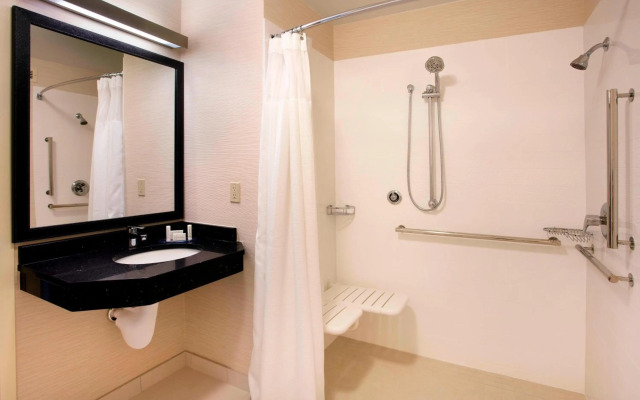 Fairfield Inn and Suites By Marriott Merrillville