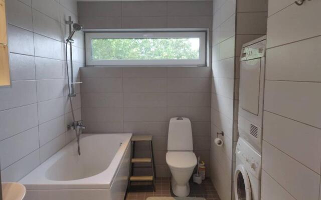 Top floor apartment with balcony in Mustamäe