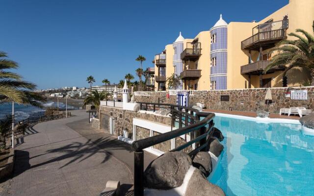 Cute next to beach & pool- P27 By CanariasGetaway