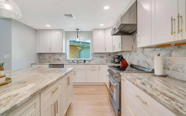 Luxury Waterfront Home in Sarasota