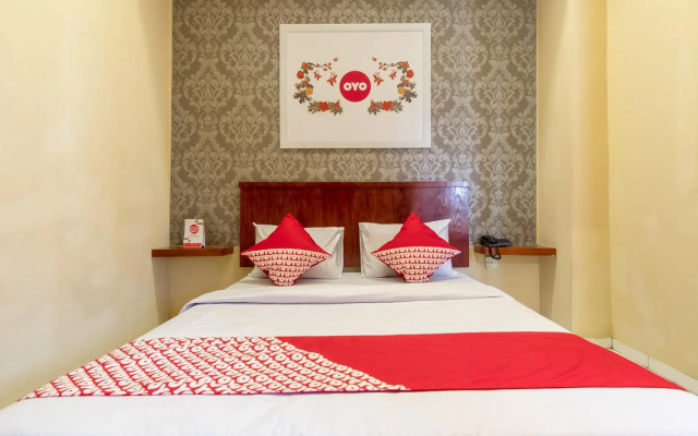 OYO 615 Residence Puri Hotel Syariah