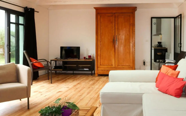 Holiday Home Le Petit Bonheur - BRP210
