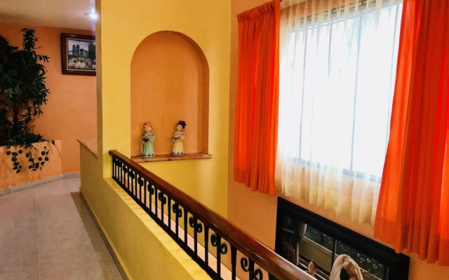 Room in B&B - Sunset Double Room in Stunning Villa Playacar Ii