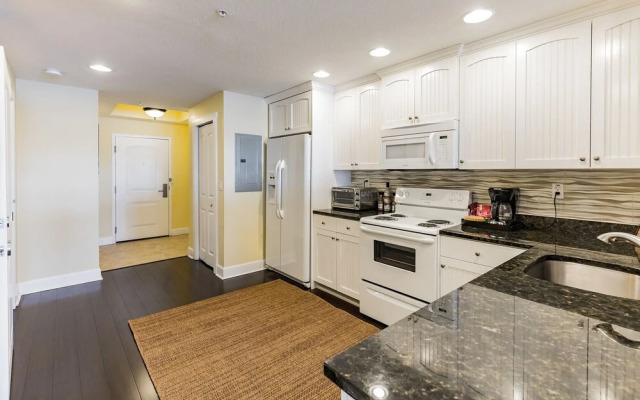 Harbourside Marker 33