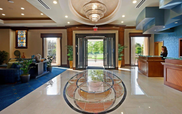 Residence Inn by Marriott Cincinnati Downtown/The Phelps