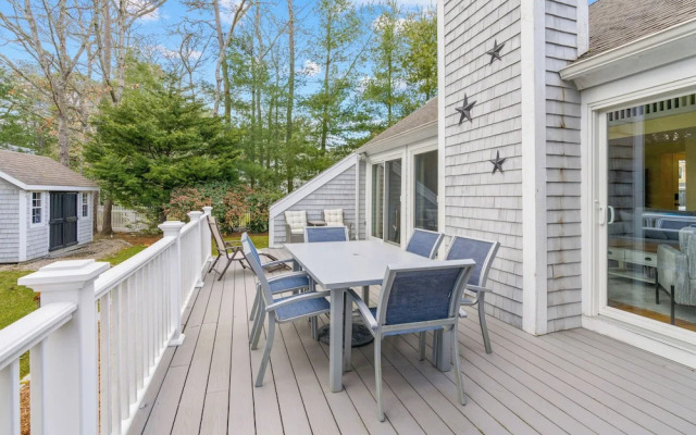 The Endless Summer Hideaway