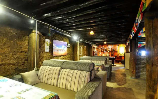 Daocheng Manju Saka Boutique Inn