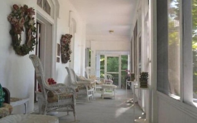 Franklin Terrace Bed and Breakfast