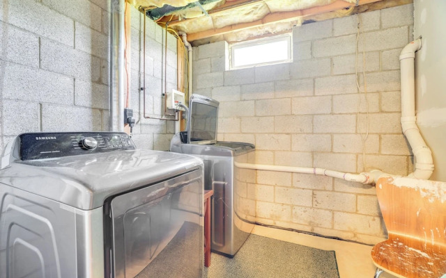 Game Room + Fire Pit: Poconos Family Getaway