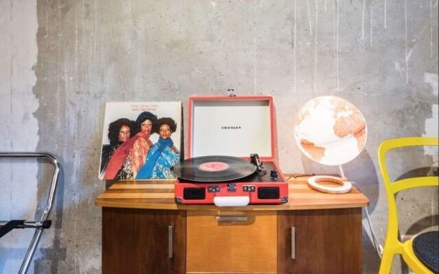 Charming Hipster Flat