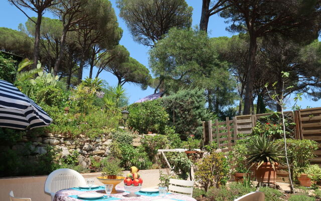 Holiday Home Domaine des Restanques (MAX151)