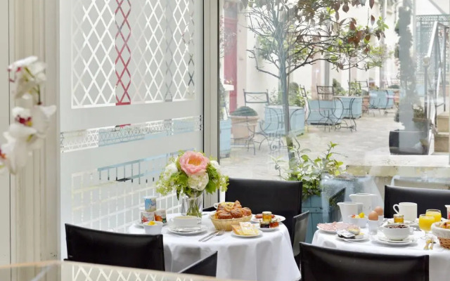 Hotel Unic Renoir Saint Germain