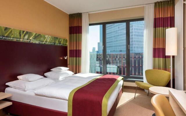 Mövenpick Hotel Frankfurt City