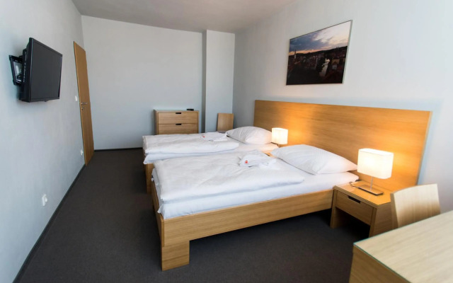 Hotel Atom Třebíč