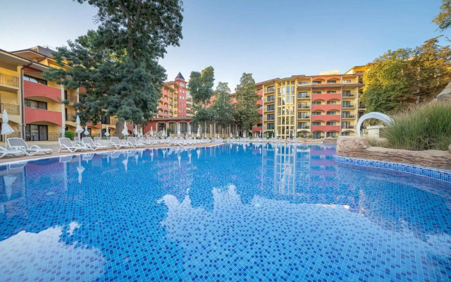 Grifid Aqua Club Bolero
