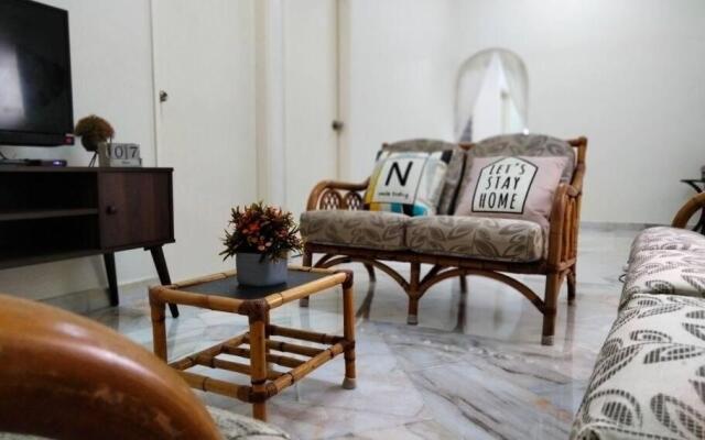 Homey 9pax 3BR MRT Cheras Tmn Suntex I HomeBrickz