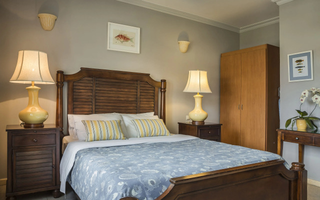 Balhambra Suites - Adults Only