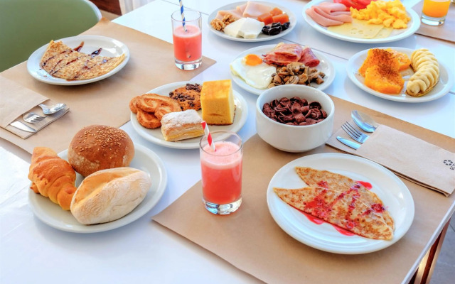 Auramar Beach Resort