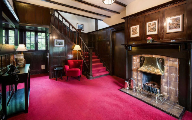 Glenbruar House