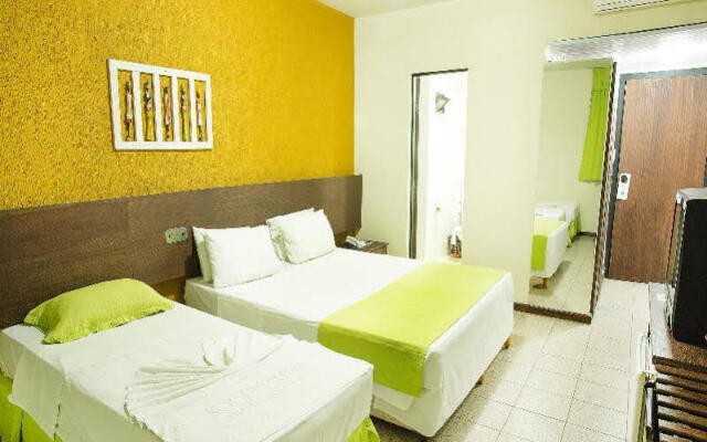 Sol Plaza Apartments