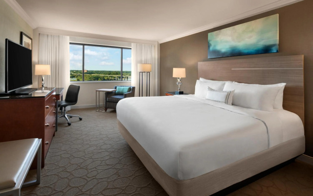 Delta Hotels by Marriott Richmond Downtown