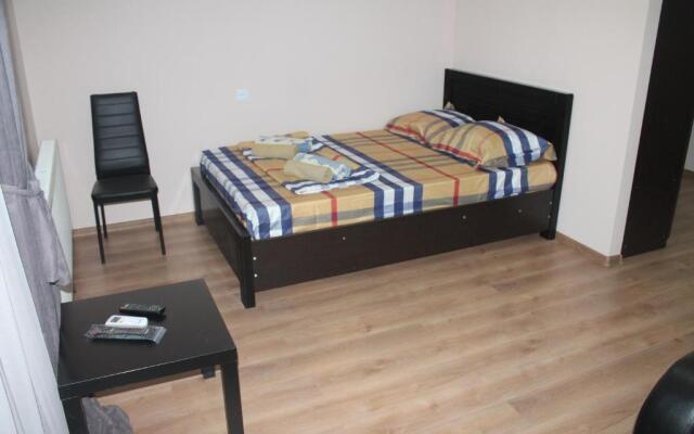 Lali's apartment