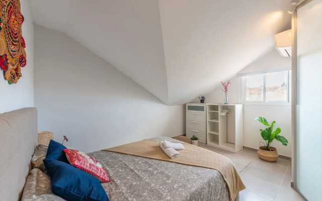 Skysea Holidays City Center Suites