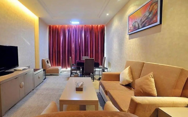 Golden Phoenix Hotel