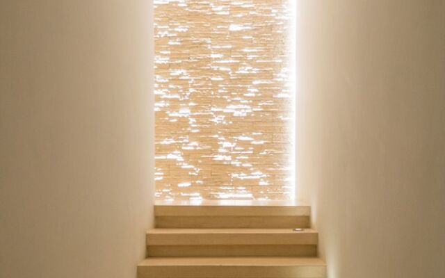 Tropic Playa Apartments by Homing Bird