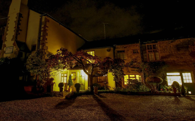 Lea House