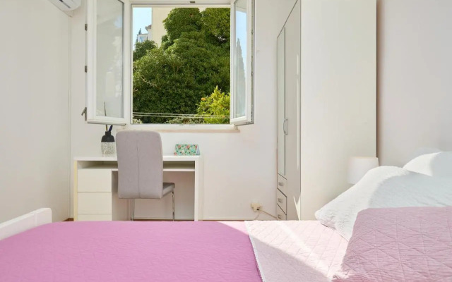 Tranquility gardens suite
