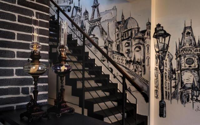 Grand Petit Hotel ex Shato Gesson