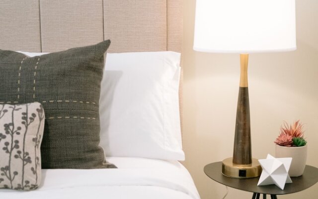 WhyHotel Seattle-Belltown Luxe Suites Wall Street